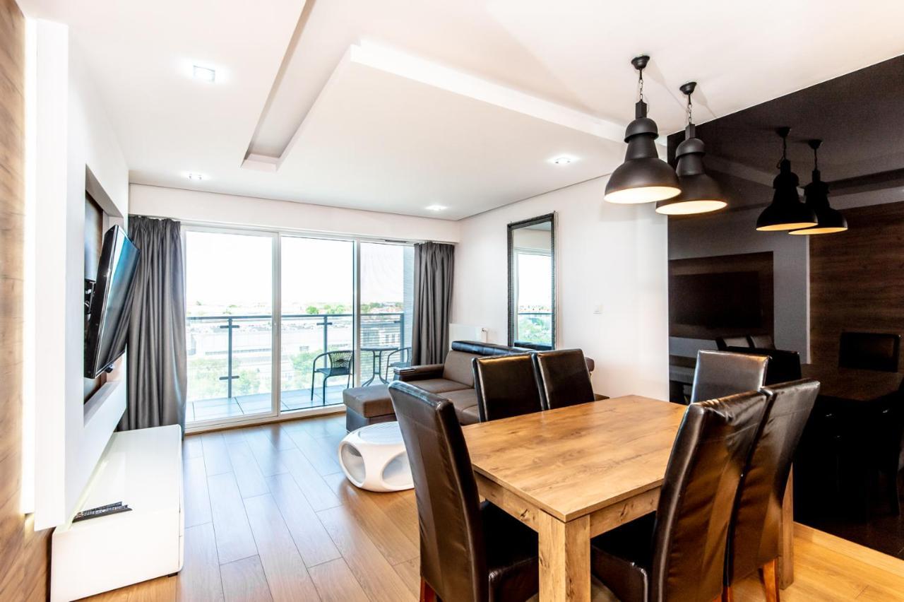 Super-Apartamenty International Fair Poznań Eksteriør bilde